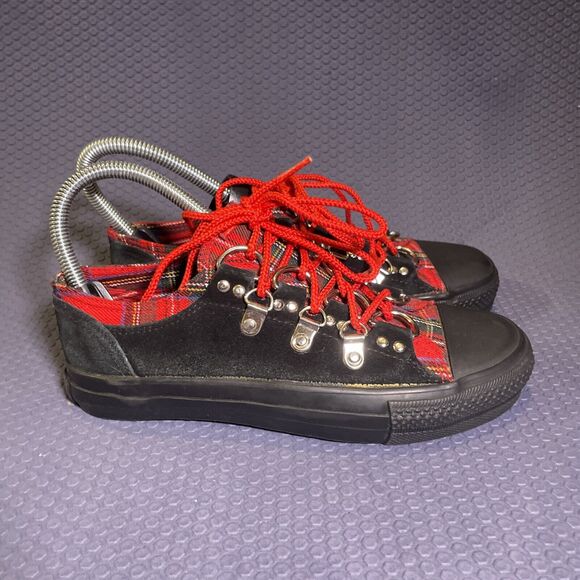 DEMONIA Deviant-05 Shoes Women Size 7 Black Red Goth Sneakers Christmas - Picture 5 of 10